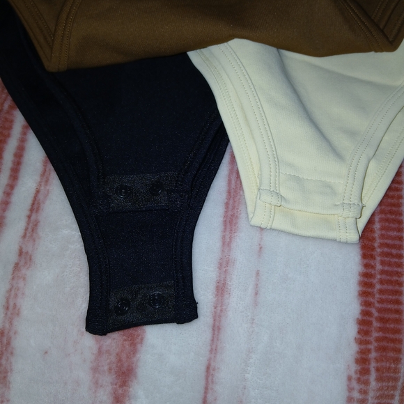 Nwot OQQ Bodysuits 3pck Size Large - Picture 9 of 13